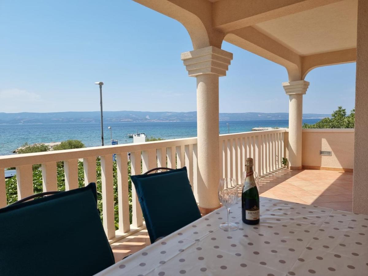 Omis Apartmani Mouse Exterior foto